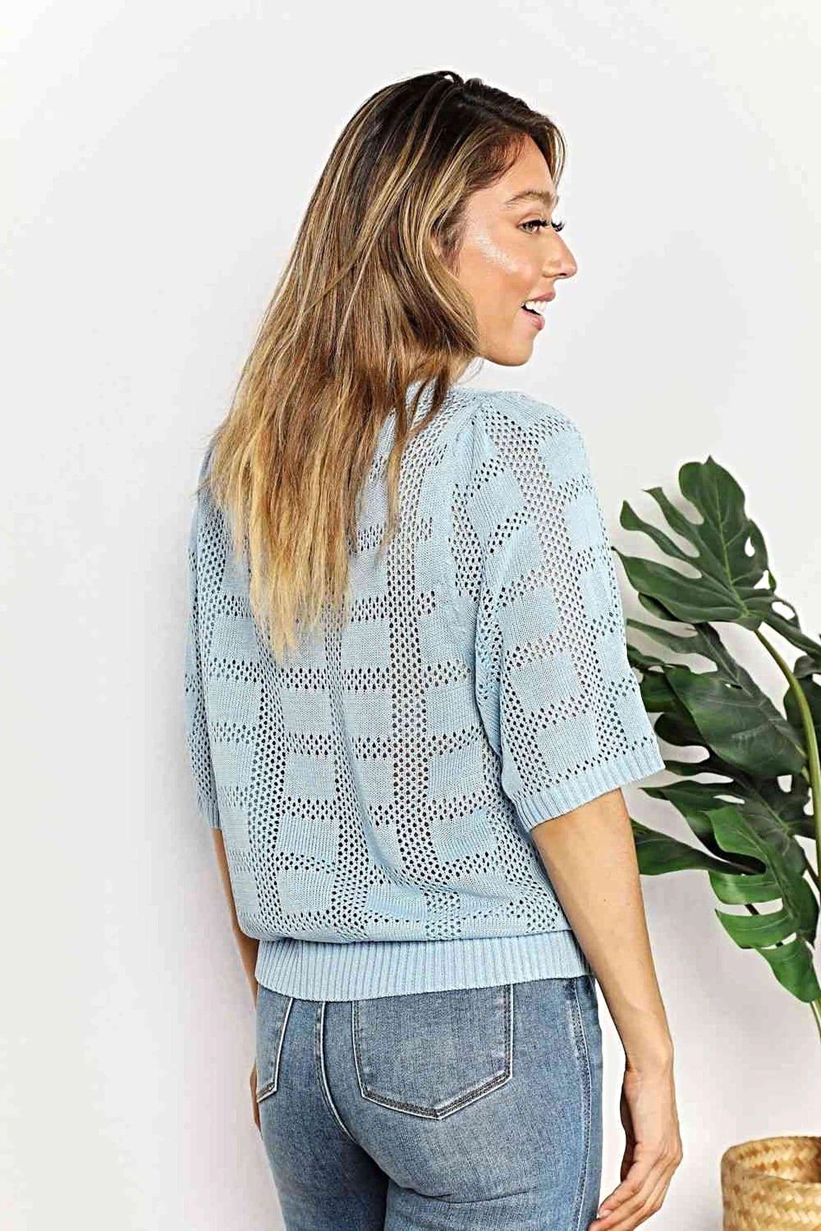 Chic Ribbed Knit Top with Round Neckline and Half Sleeves for Effortless Style Trendsi