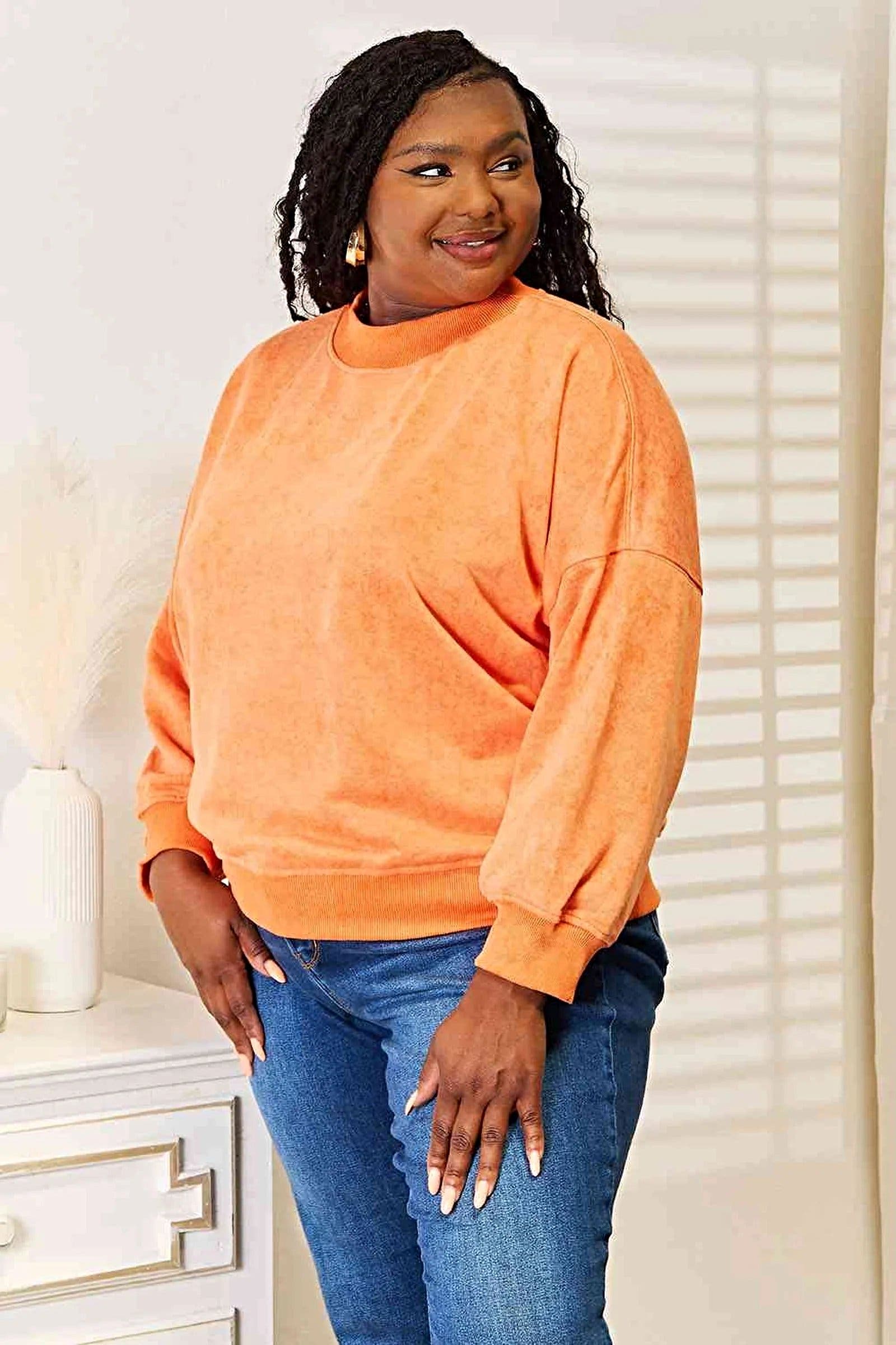 Chic Round Neck Sweatshirt With Dropped Shoulders And Rib Trim - Versatile Casual Style Trendsi