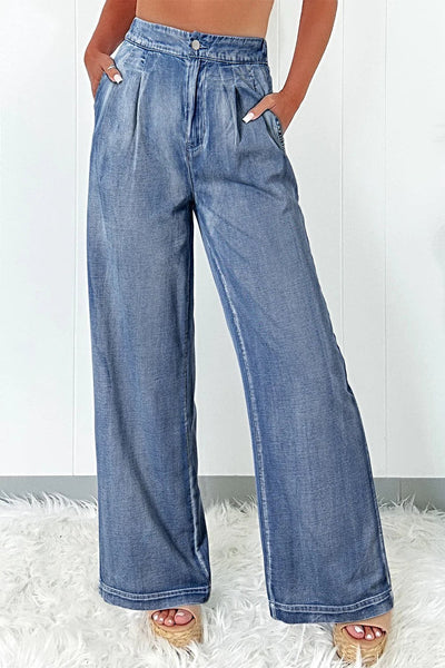 High-Waisted Wide-Leg Jeans -