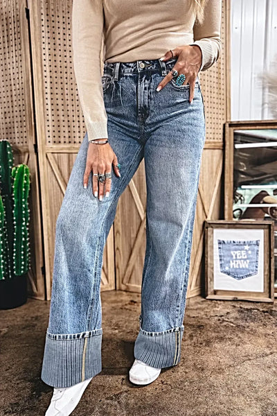 Cuffed Straight Loose Jeans -