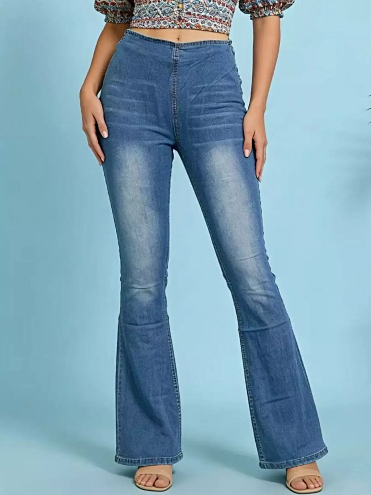 High-Waisted Flare Jeans -