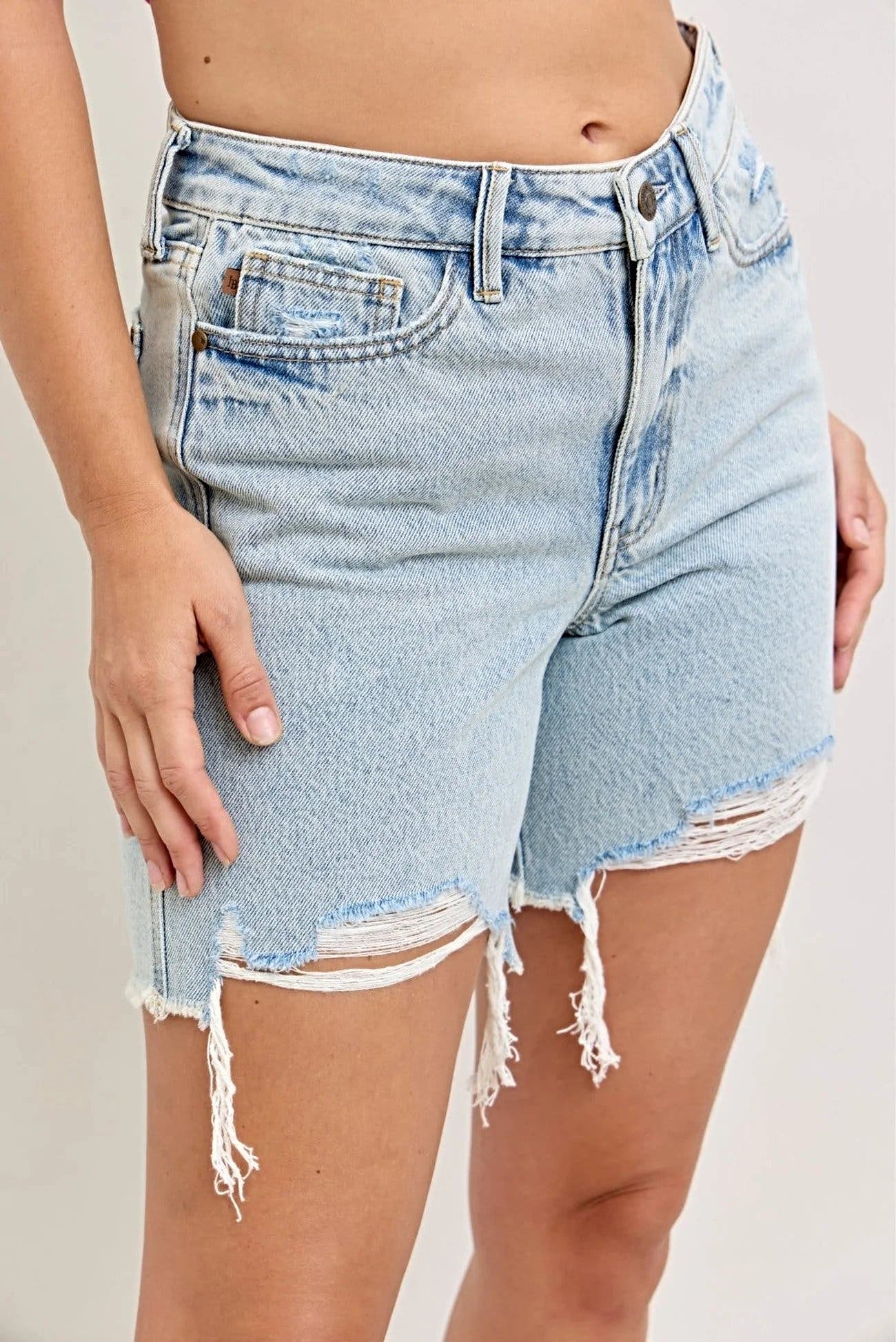 Judy Blue High-Waisted Rigid Magic Dad Short Wwith Cell Phone Back Pockets -
