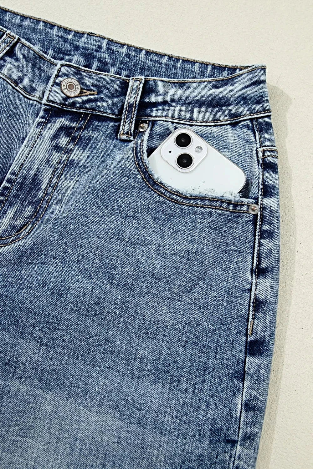 Cuffed Straight Loose Jeans -