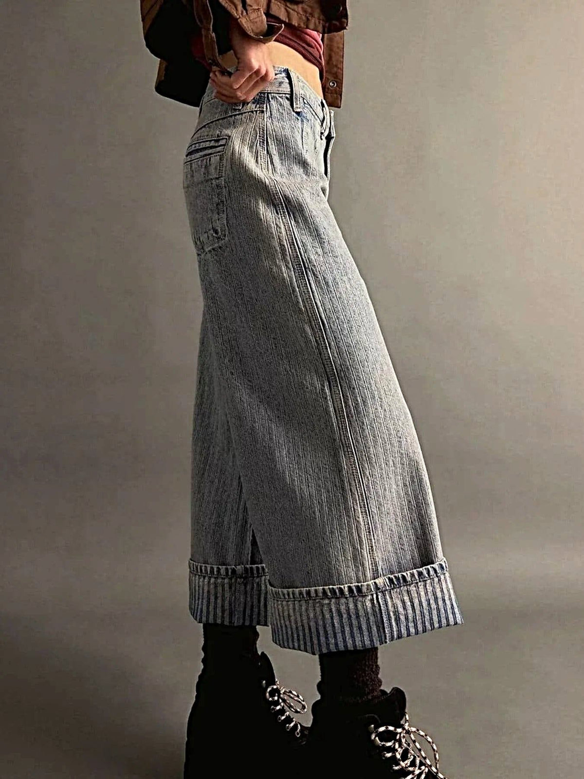Luxury Wide Leg Cropped Jeans with Pocketed Design, 85% Cotton Blend, Machine Washable -