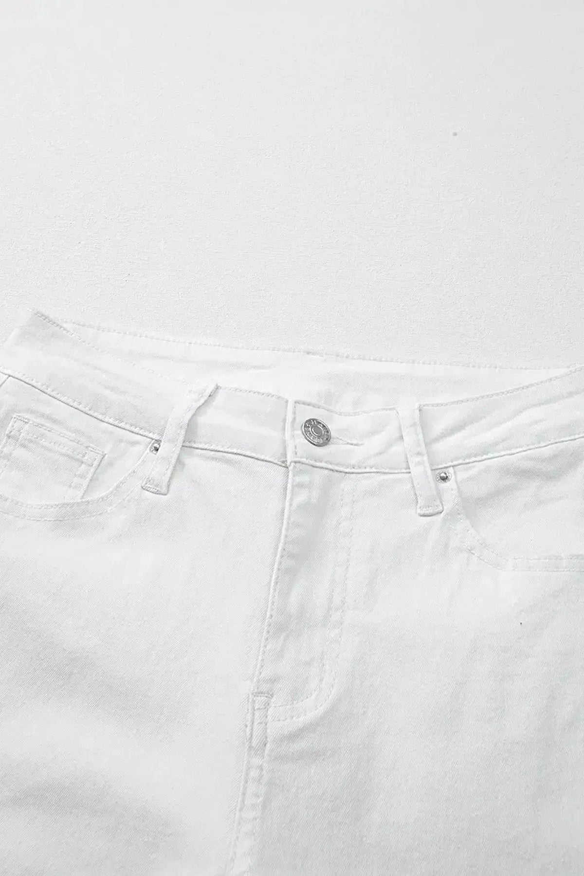 High-Waisted Straight Leg Jeans -