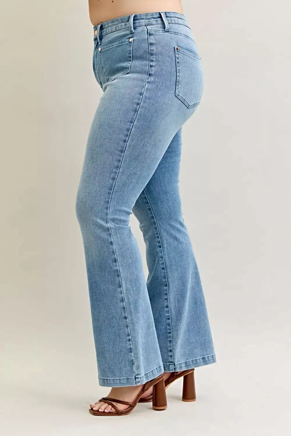 Judy Blue Full Size Mid Rise Bootcut Jeans with Contrast Wash & Front Patch Pockets Plus Size -
