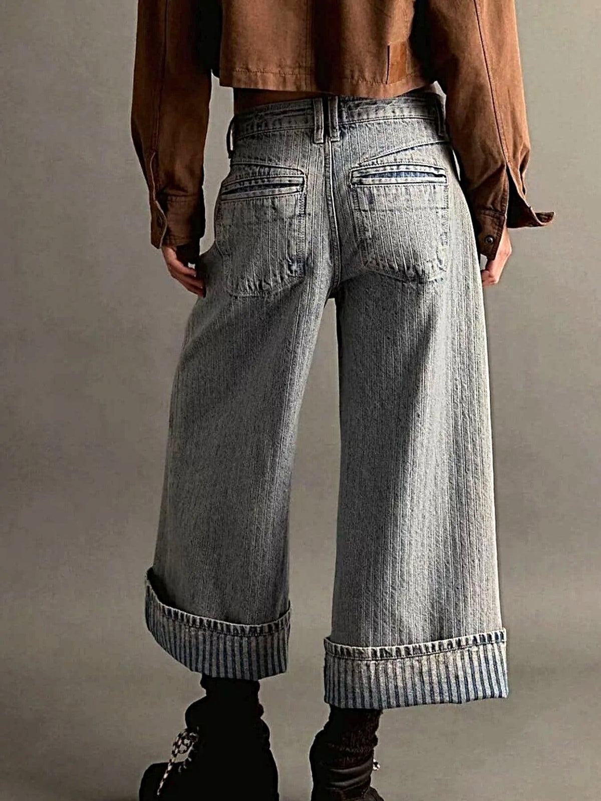 Luxury Wide Leg Cropped Jeans with Pocketed Design, 85% Cotton Blend, Machine Washable -