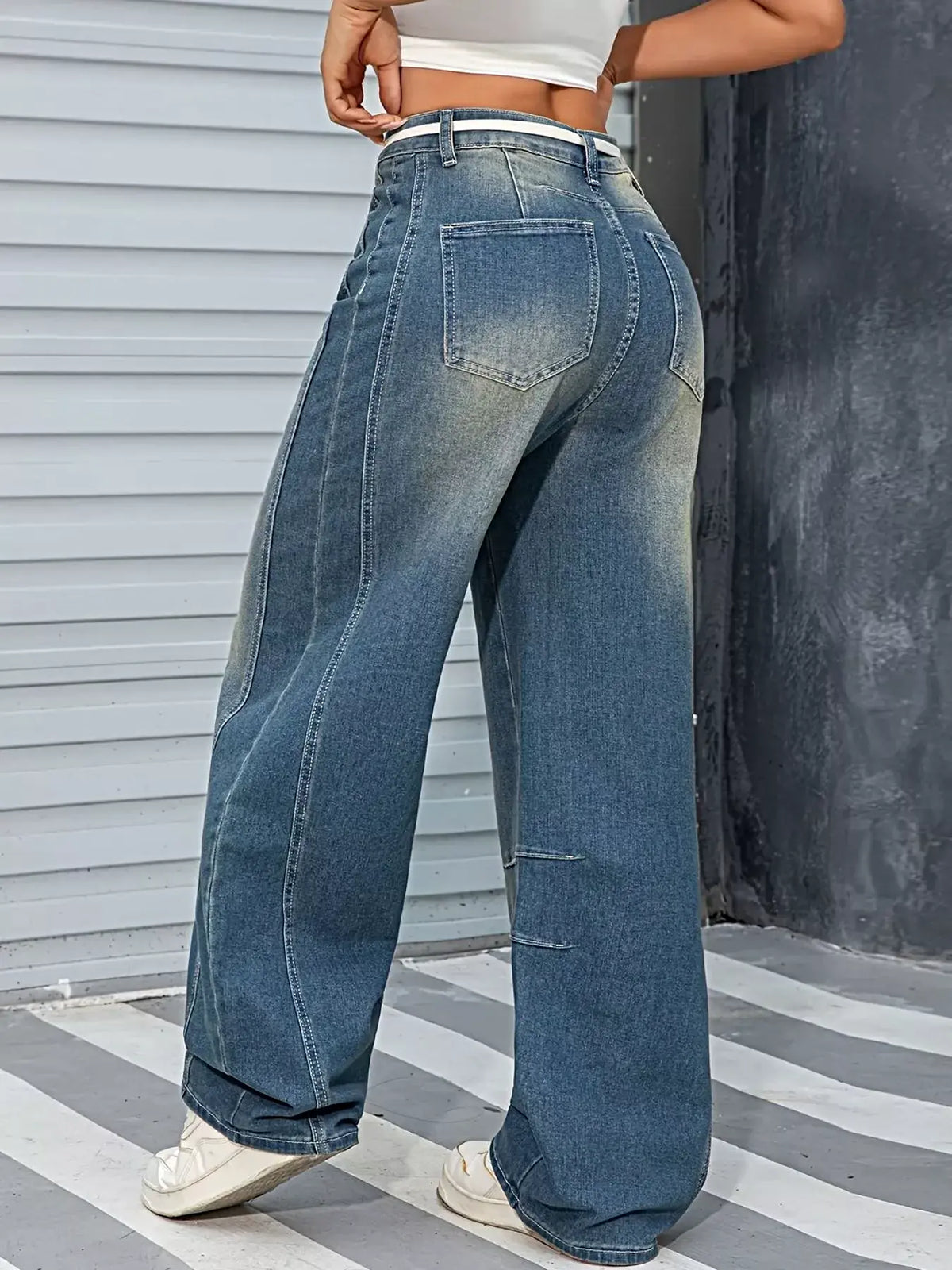 Vintage Wash Wide Leg Jeans -