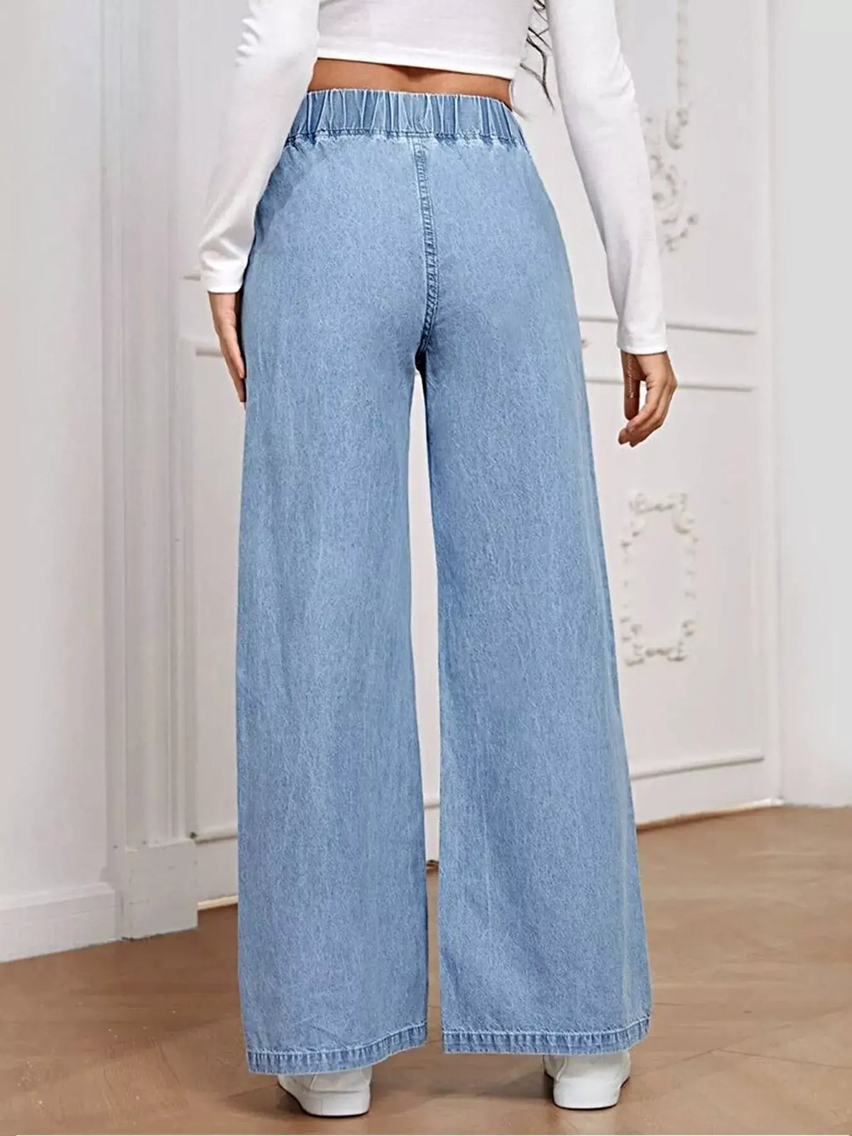 Elastic Waist Wide Leg Jeans -