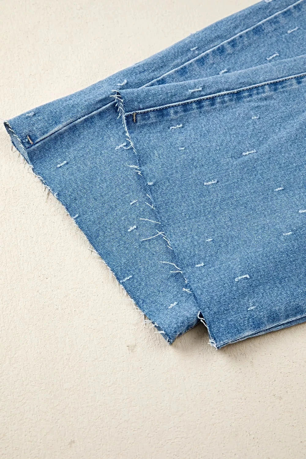 Distressed Detail Tummy Control Raw Hem Jeans -
