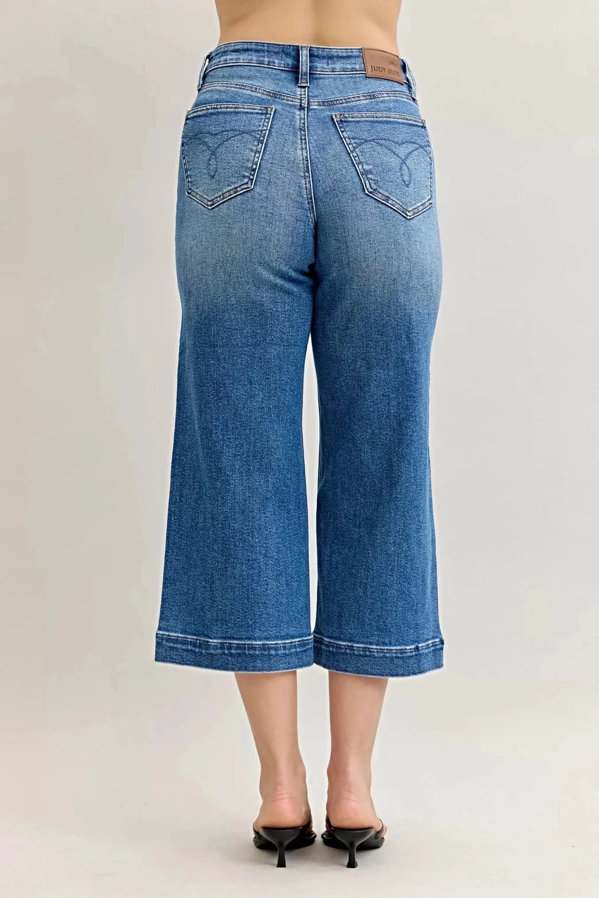 Judy Blue Mid Rise Crop Wide Leg Jeans -