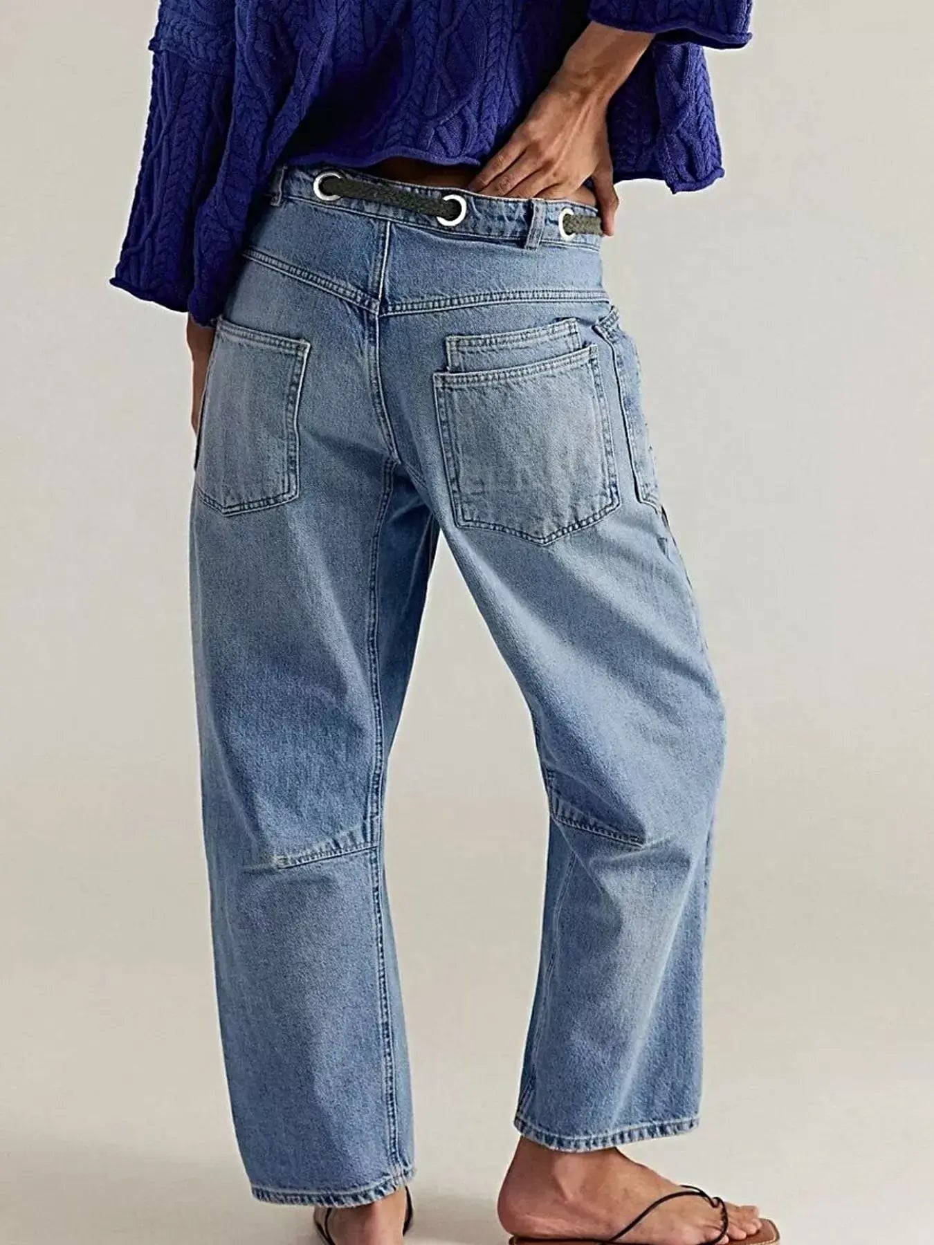 Washed Relaxed Fit Jeans -