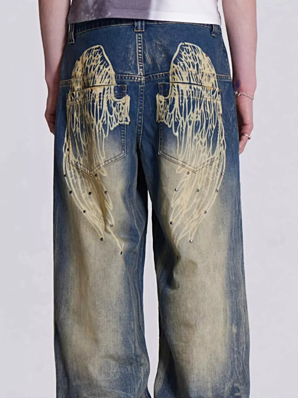 Vintage Wash Wide Leg Jeans -