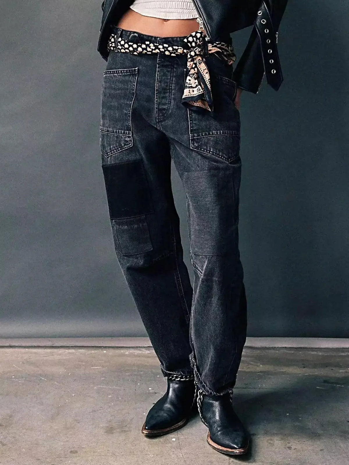 Washed Relaxed Fit Jeans -