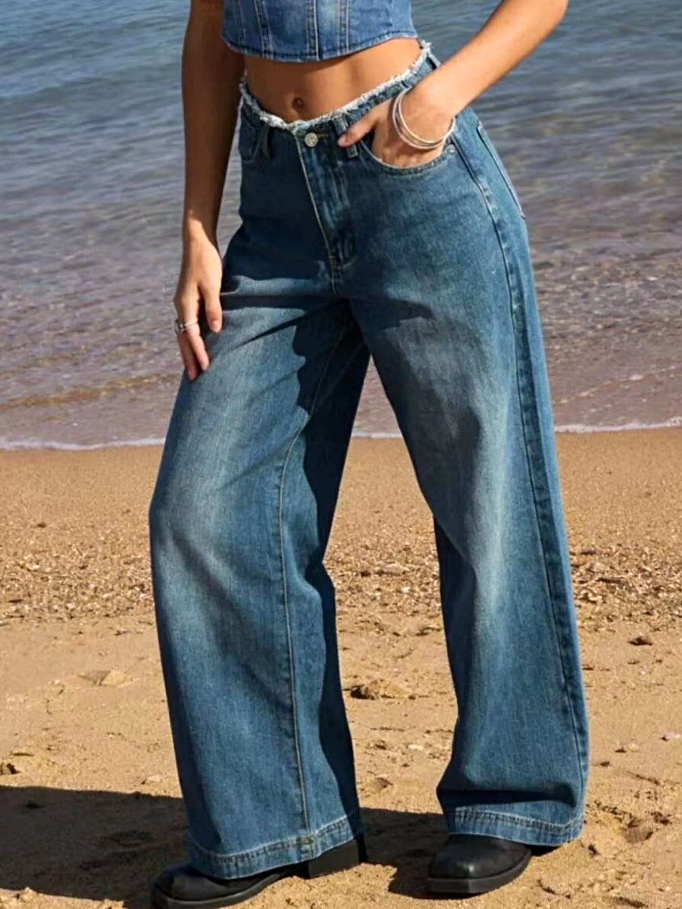 Frayed Hem Wide Leg Jeans -