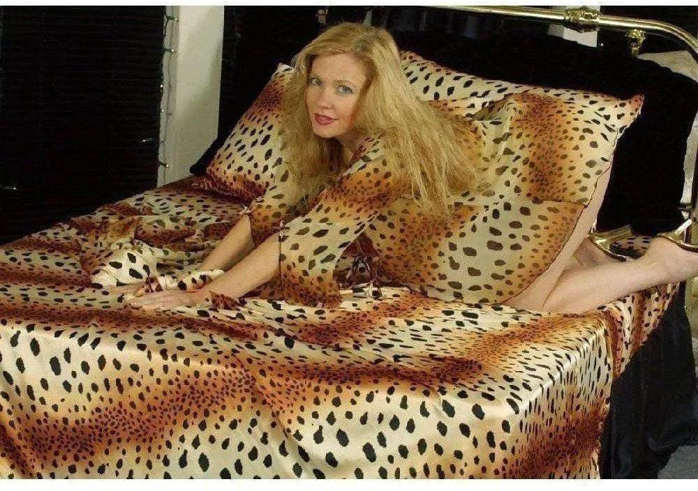 SKU5618, Fitted Bottom Sheet of Sonoma Satin, Calif. Gold, Queen 8 In Satin Boutique