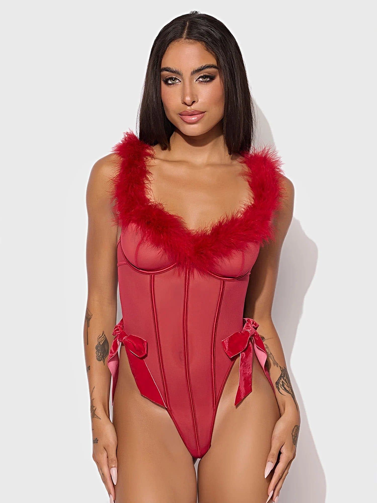 MARILYN MARABOU & MESH TEDDY -