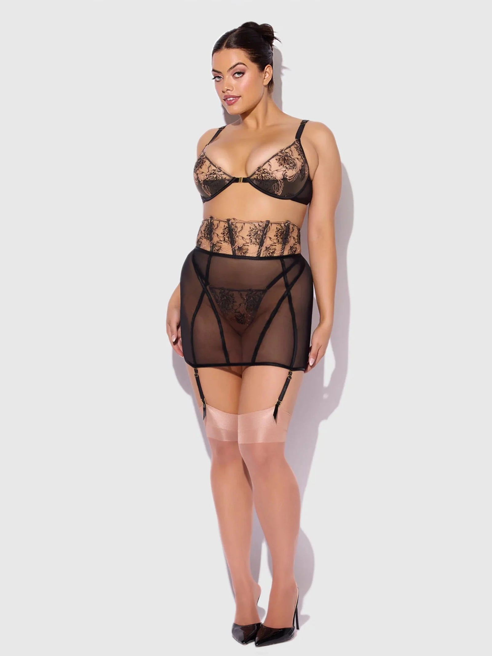 DELILAH EMBROIDERED OPEN BACK HALF SKIRT -
