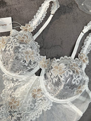 White Vintage Embroidered Lace Lingerie Set - 2 pcs set