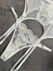 White Vintage Embroidered Lace Lingerie Set - 2 pcs set