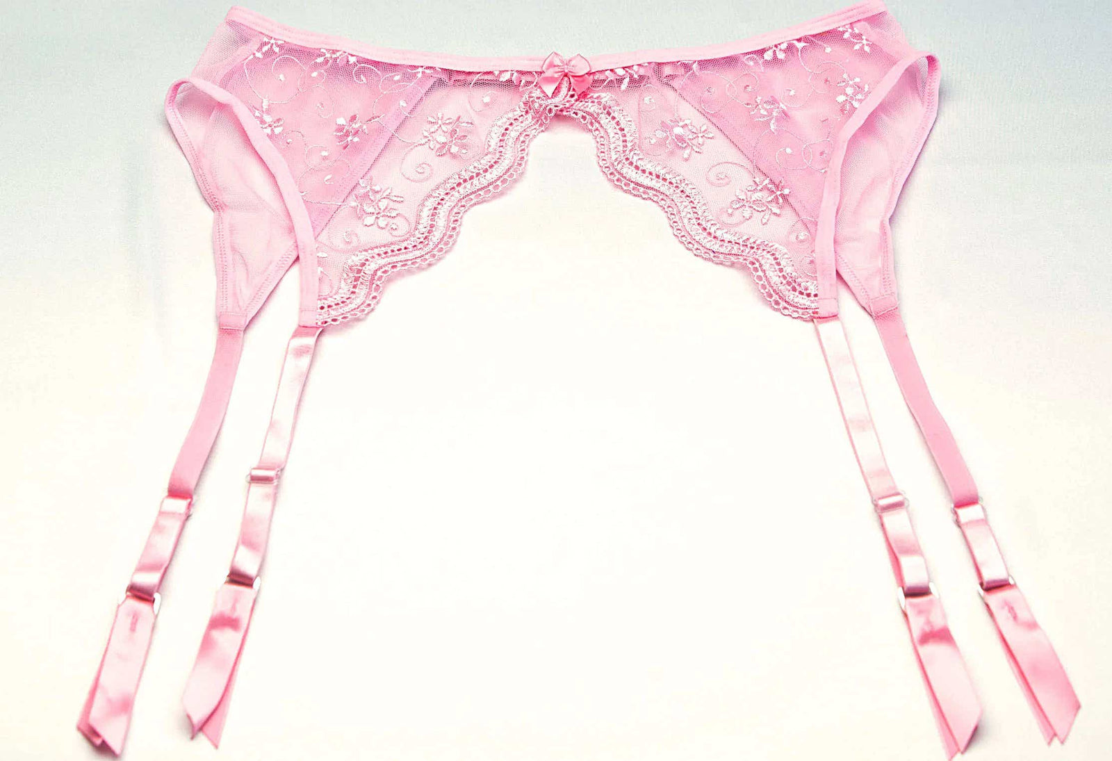 Shirley of Hollywood X622 Scalloped embroidery garterbelt, Plus Sizes - LINGERIE