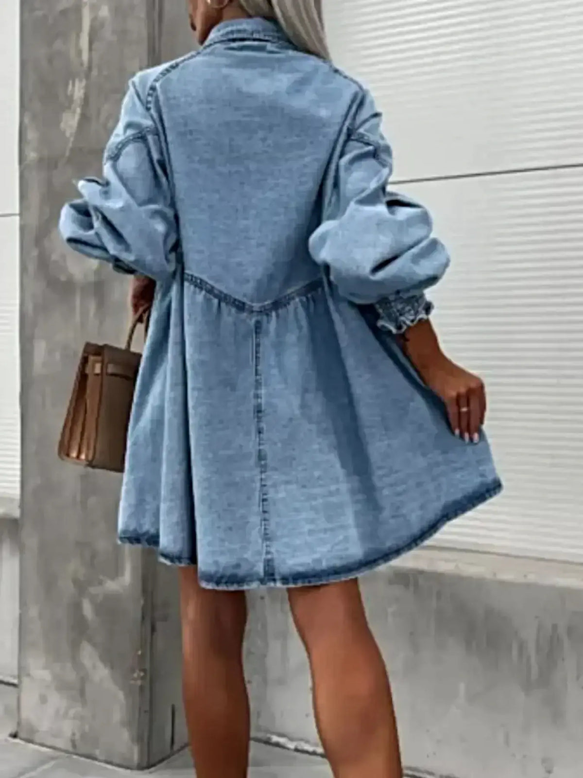 Chic Oversized Long Sleeve Button-Up Denim Dress with Pockets – Perfectly Fashionable -