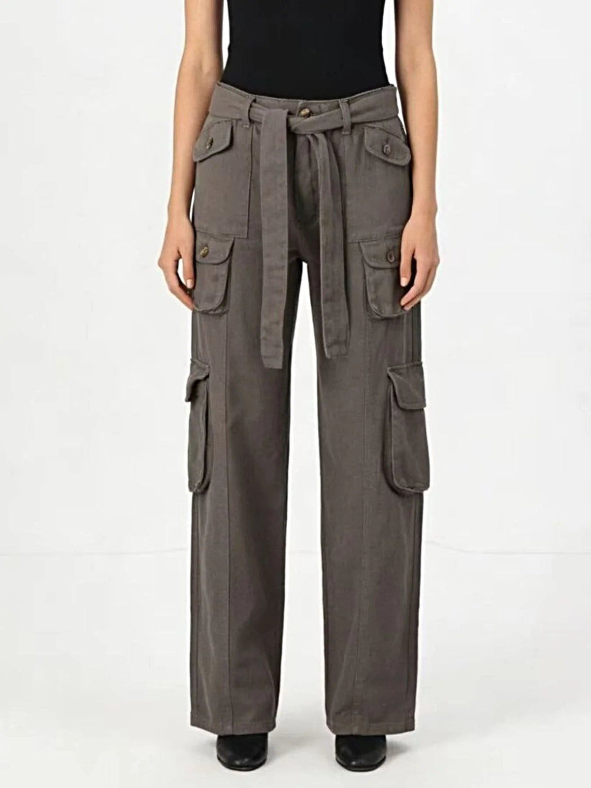 Wide Leg Cargo Jeans -