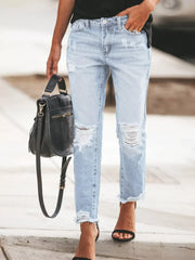 Distressed Wash Ankle Jeans -