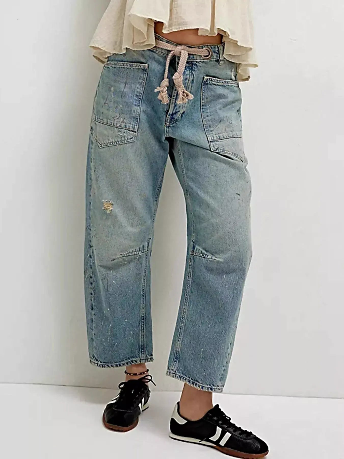 Washed Relaxed Fit Jeans -
