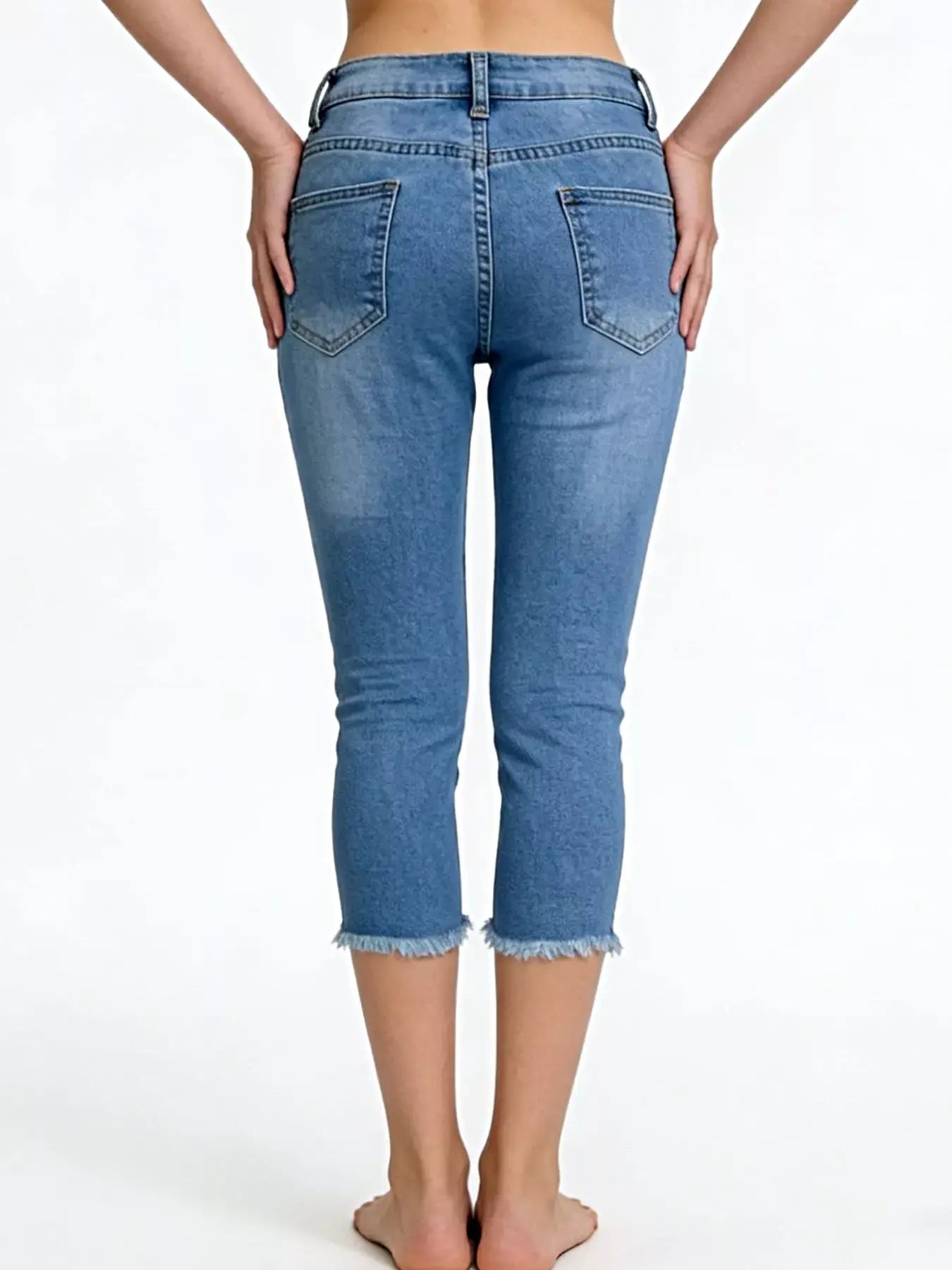 Raw Hem Capris Jeans -