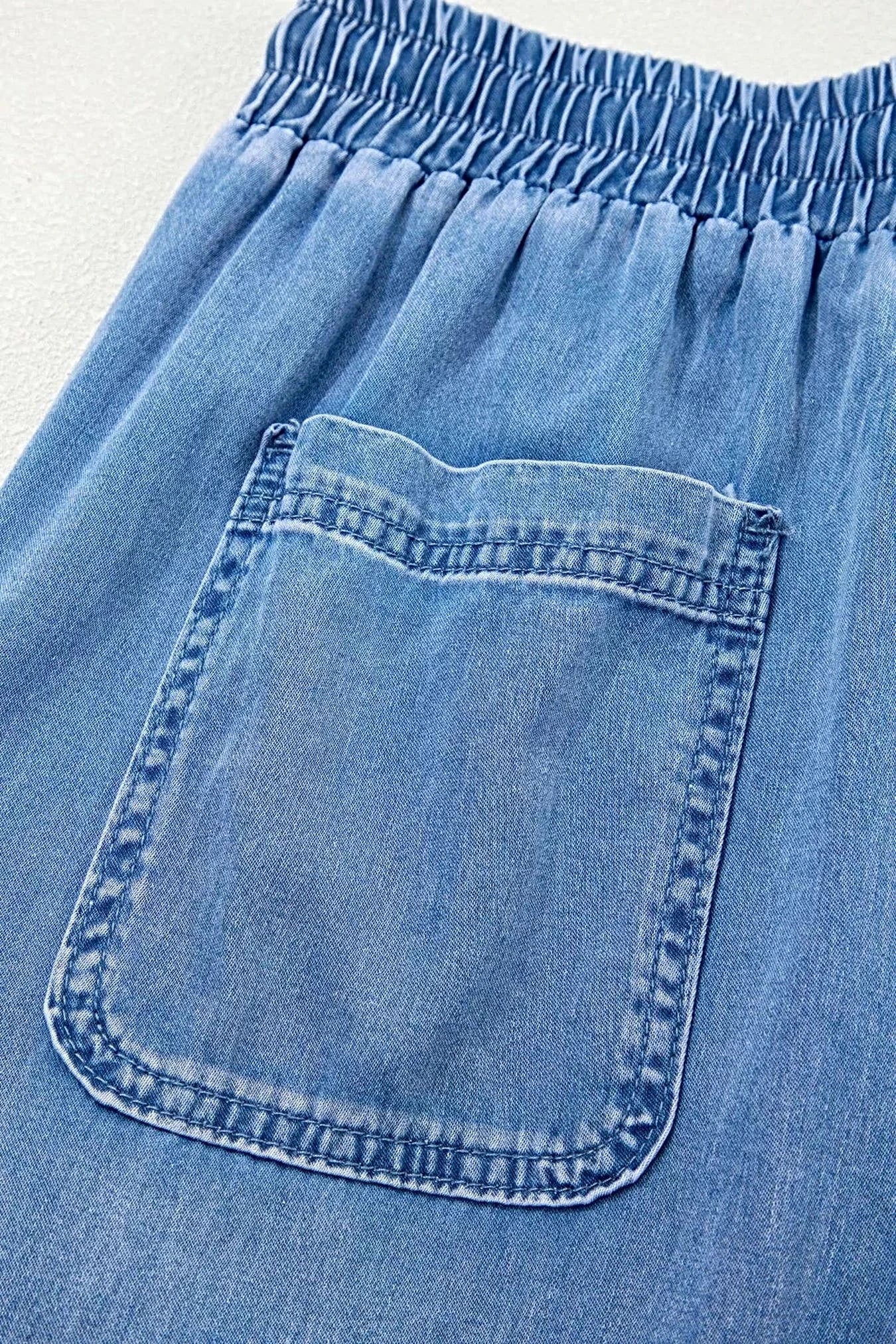 Drawstring Elastic Waist Pocketed Loose Jeans -