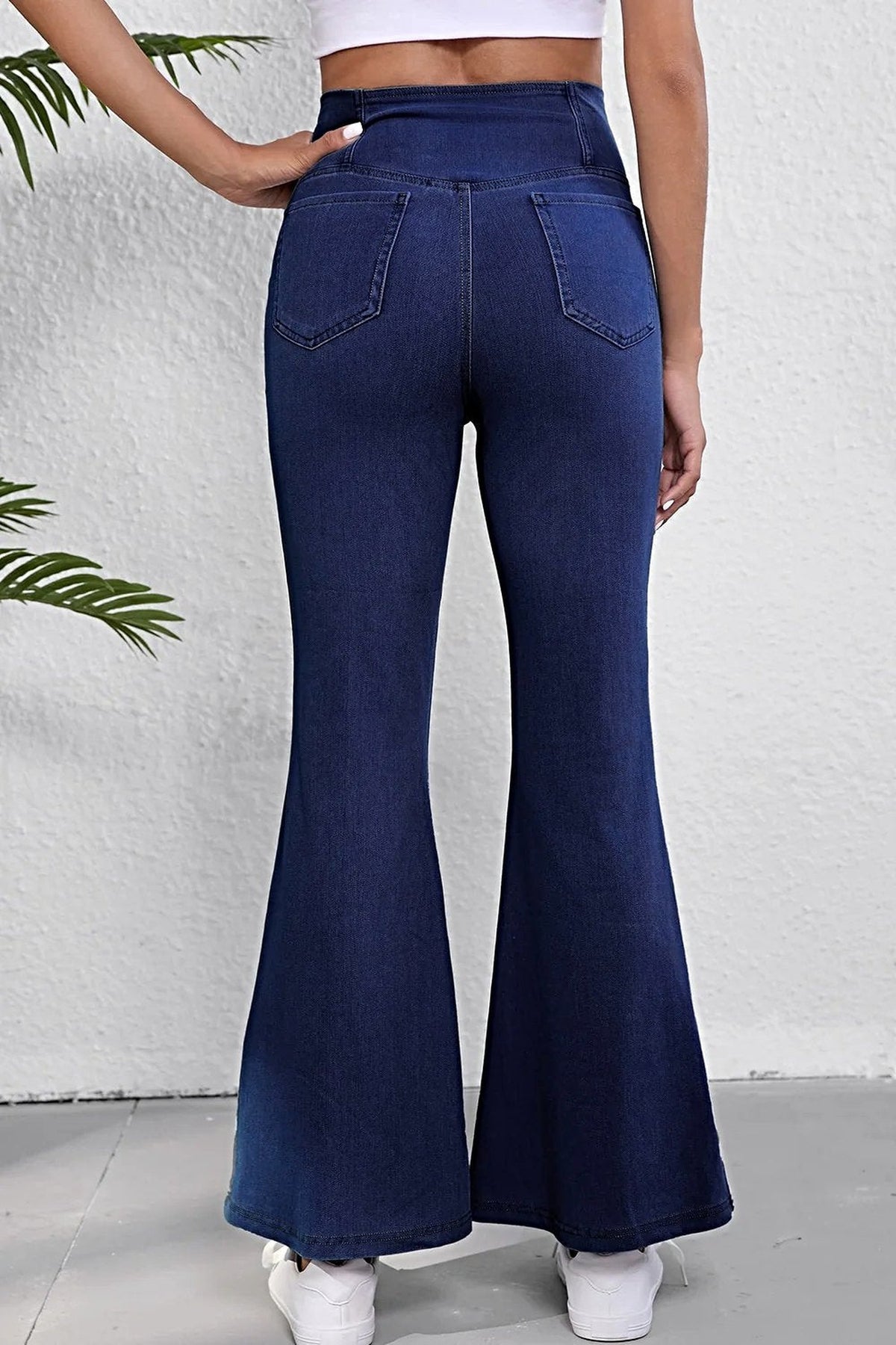 High-Waisted Flare Jeans -