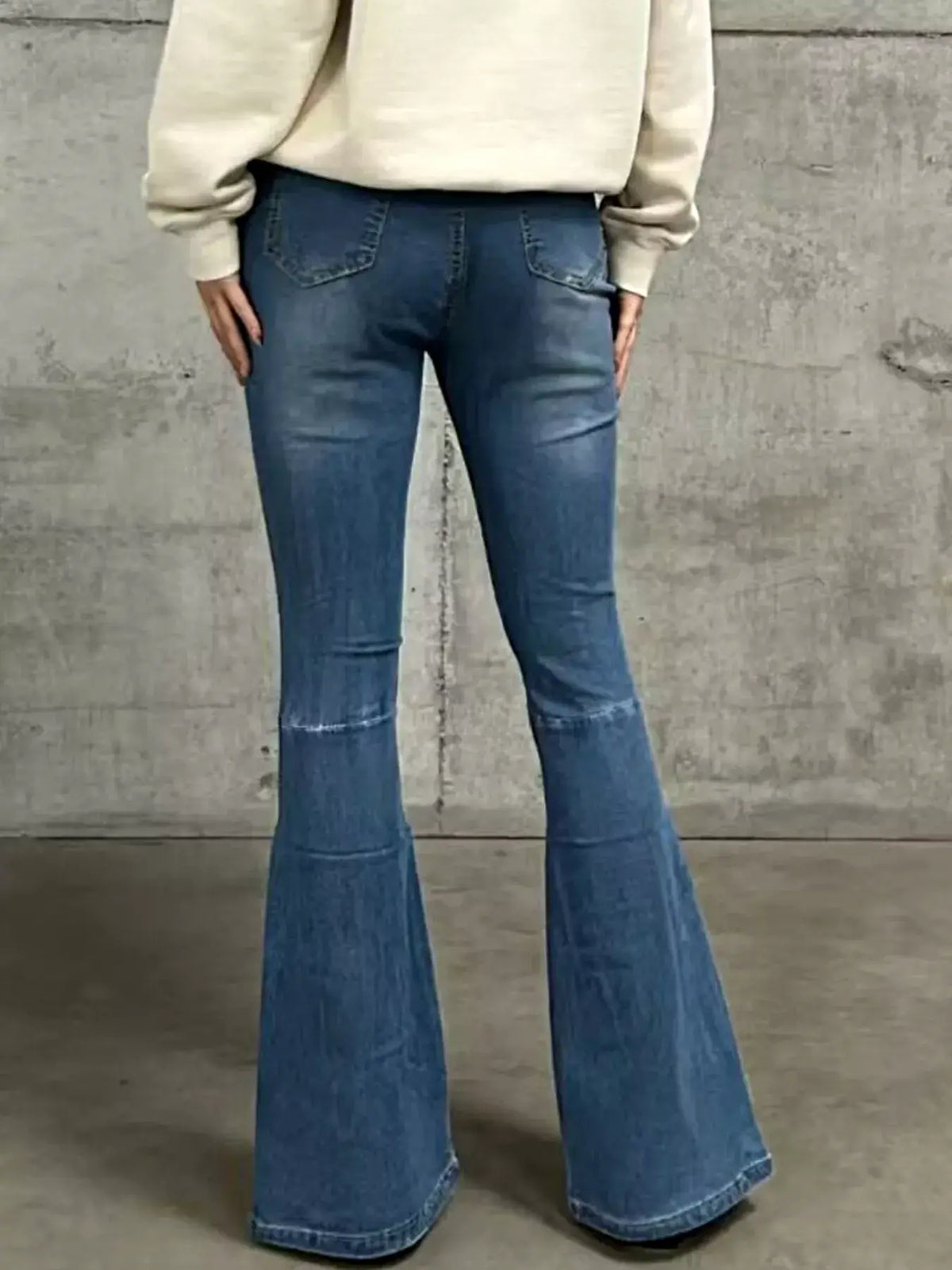 High-Waisted Flare Jeans -