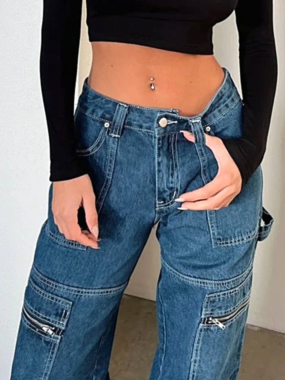 Zipper Pocket Wide Leg Cargo Jeans -