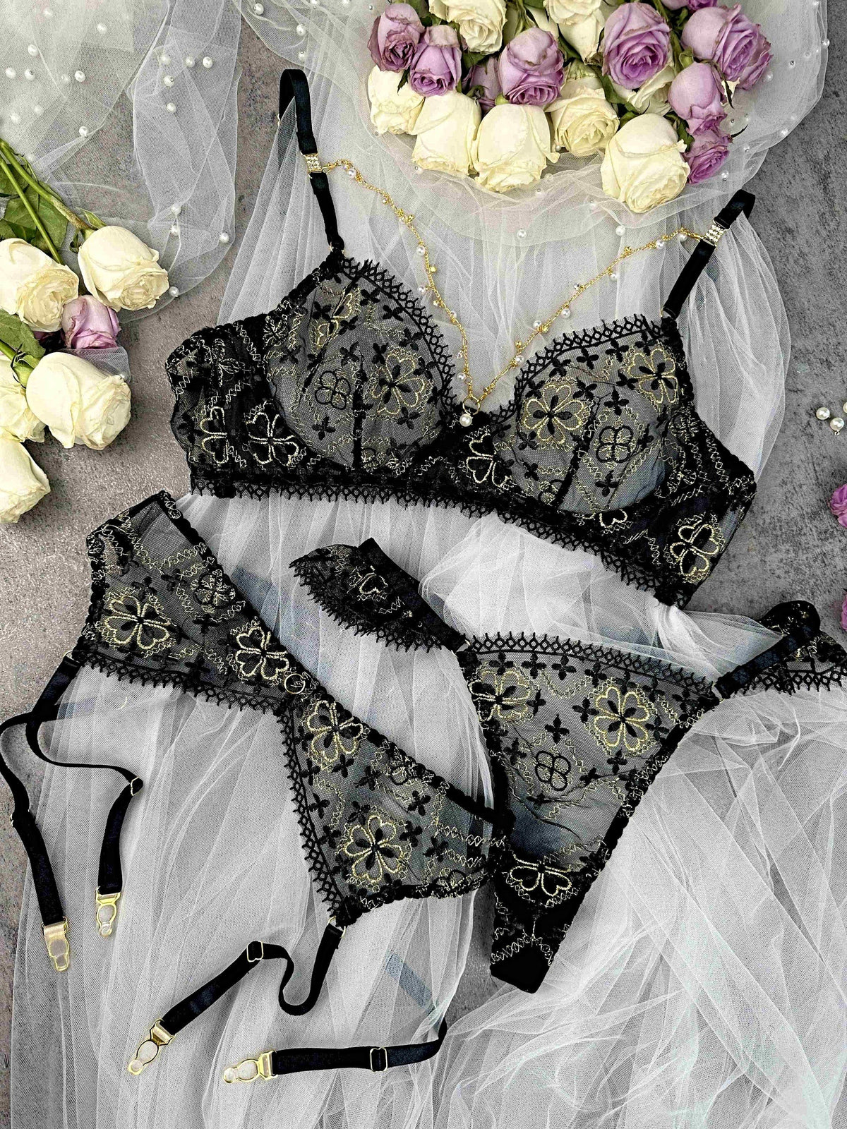 Vanessa Golden Clover Lingerie Set - 3 pcs set