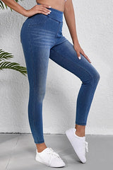 High-Waisted Skinny Jeans -