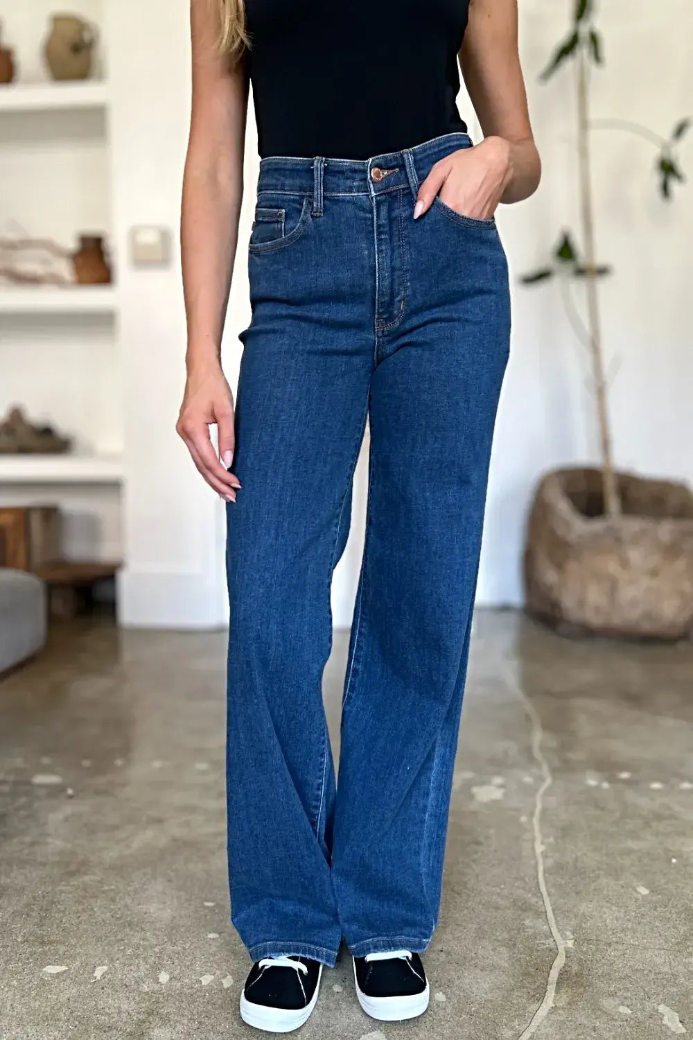 Judy Blue Full Size High Rise Straight Jeans -