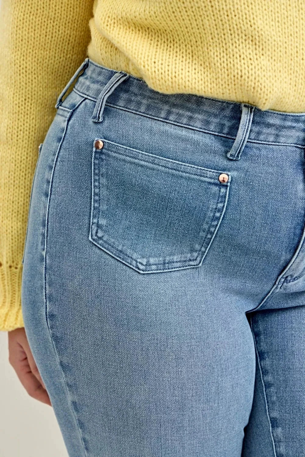 Judy Blue Full Size Mid Rise Bootcut Jeans with Contrast Wash & Front Patch Pockets Plus Size -