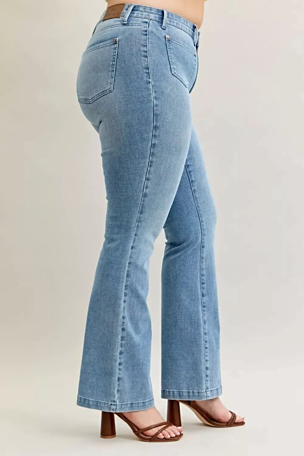 Judy Blue Full Size Mid Rise Bootcut Jeans with Contrast Wash & Front Patch Pockets Plus Size -