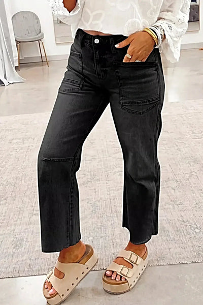 Frayed Cropped Straight Jeans -