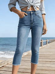 Raw Hem Capris Jeans -