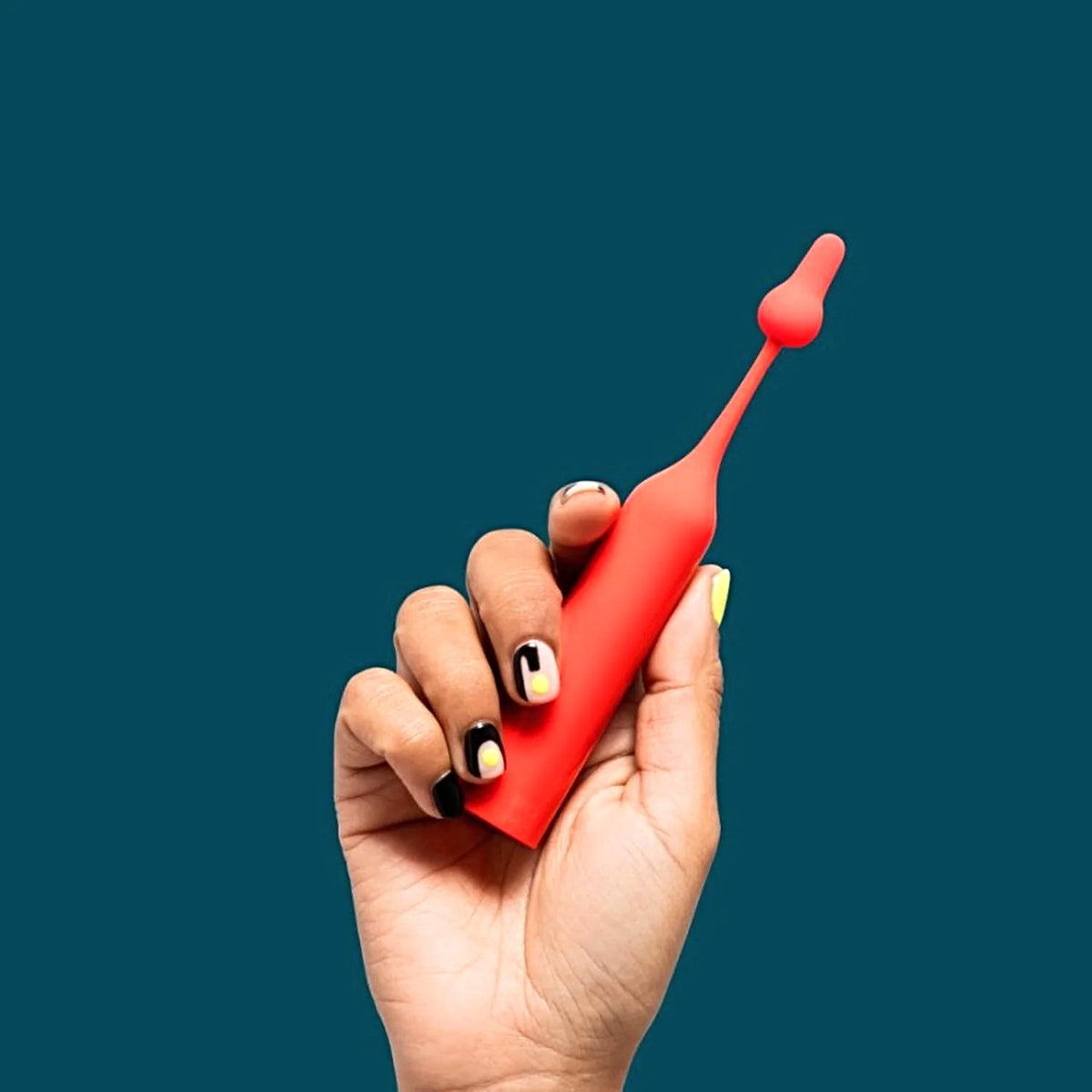 ROMP Pop Vibrating Clitoral Stimulator - Coral - MATURE