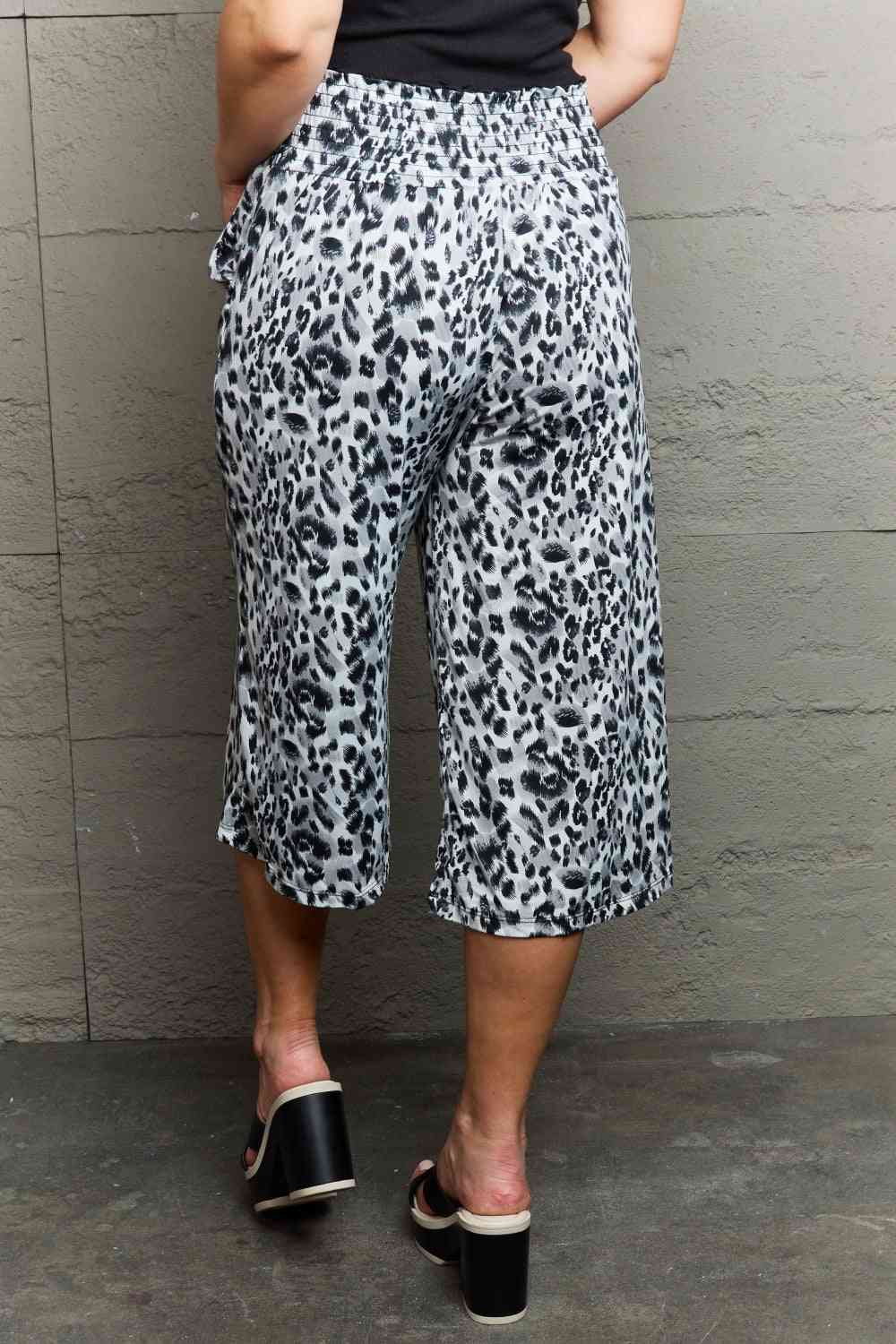 Ninexis Leopard High Waist Flowy Wide Leg Pants with Pockets-Trendsi-SatinBoutique