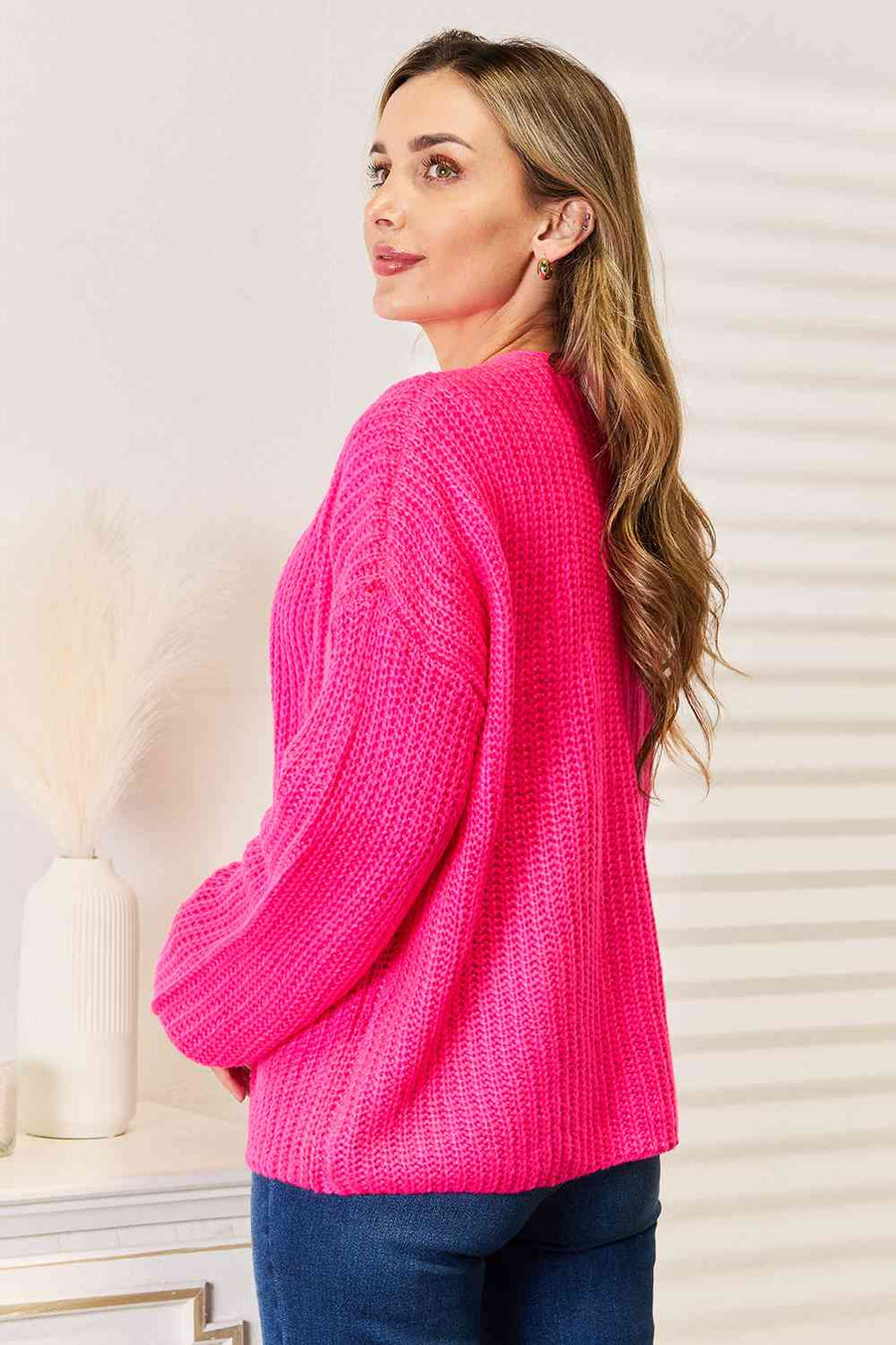 Tkani desni kardigan u rebra sa otvorenim prednjim pletenjem sa spuštenim ramenima - Trendsi - vruće ružičasta - S - satenBoutique