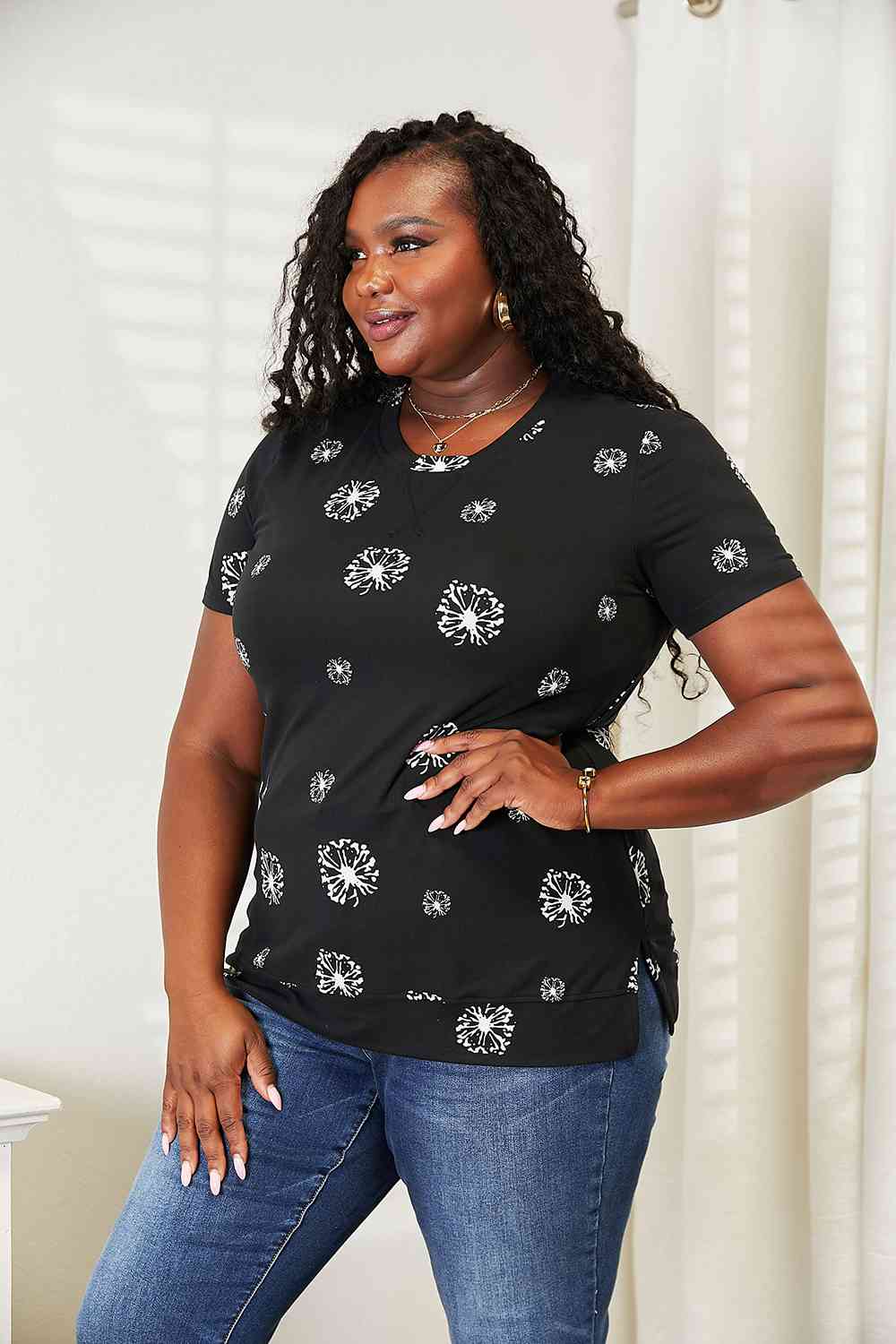 Double Take Dandelion Print Round Neck T-Shirt, Also in Plus sizes-Trendsi-SatinBoutique